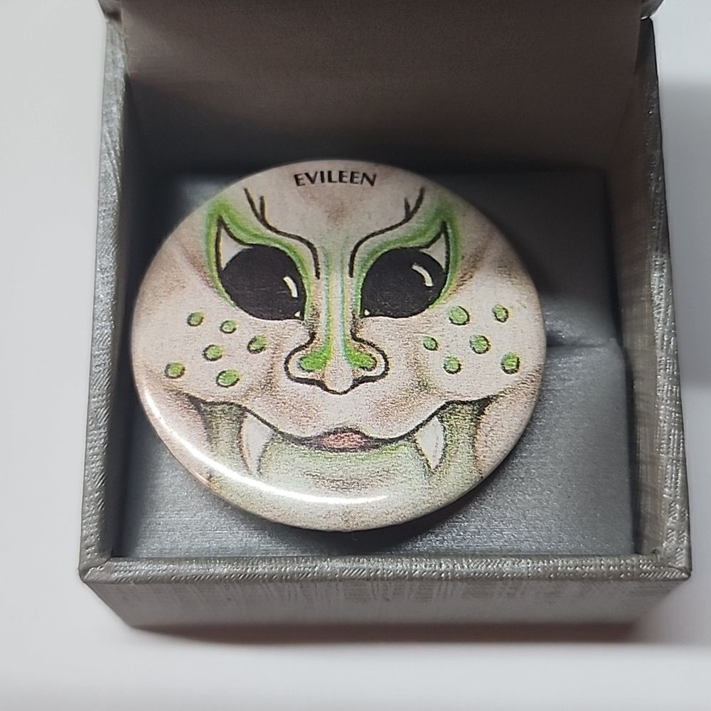 Vintage 1980s Evileen Pin Madballs & Garbage Pail Kids Gross Horror